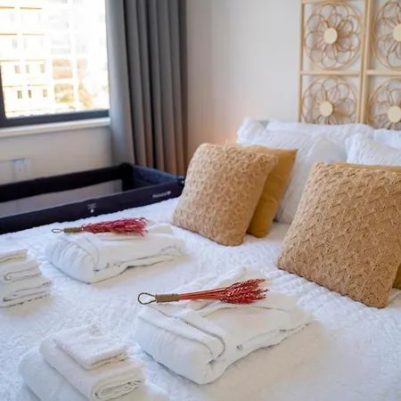 アパート Nora Waterview ブレッダ