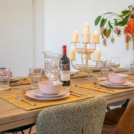 Nora Waterview * Breda