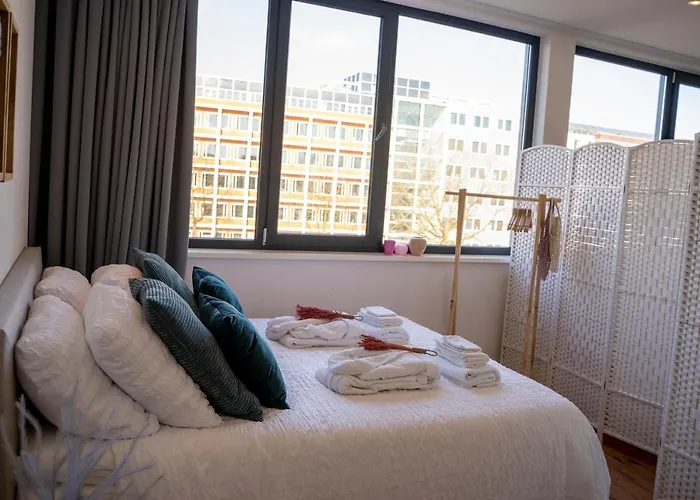 Nora Waterview Appartement Bréda