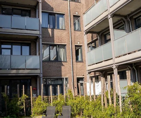 Nora Waterview Apartament