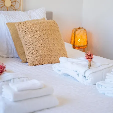 Nora Waterview Apartmán